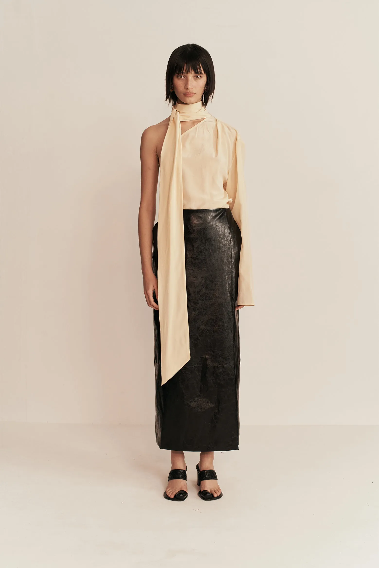 MILOS SPLIT MIDI SKIRT