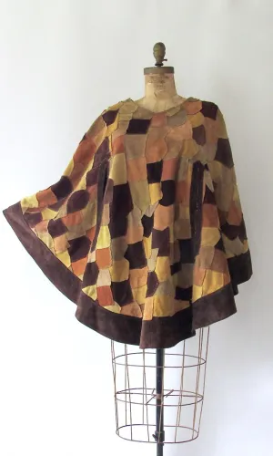 QUEEN OF CAPES 1970s Hippie Patchwork Suede Leather Poncho, Size Med/Lg