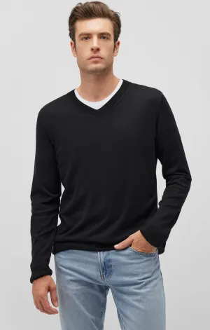 V-NECK SWEATER IN BLACK