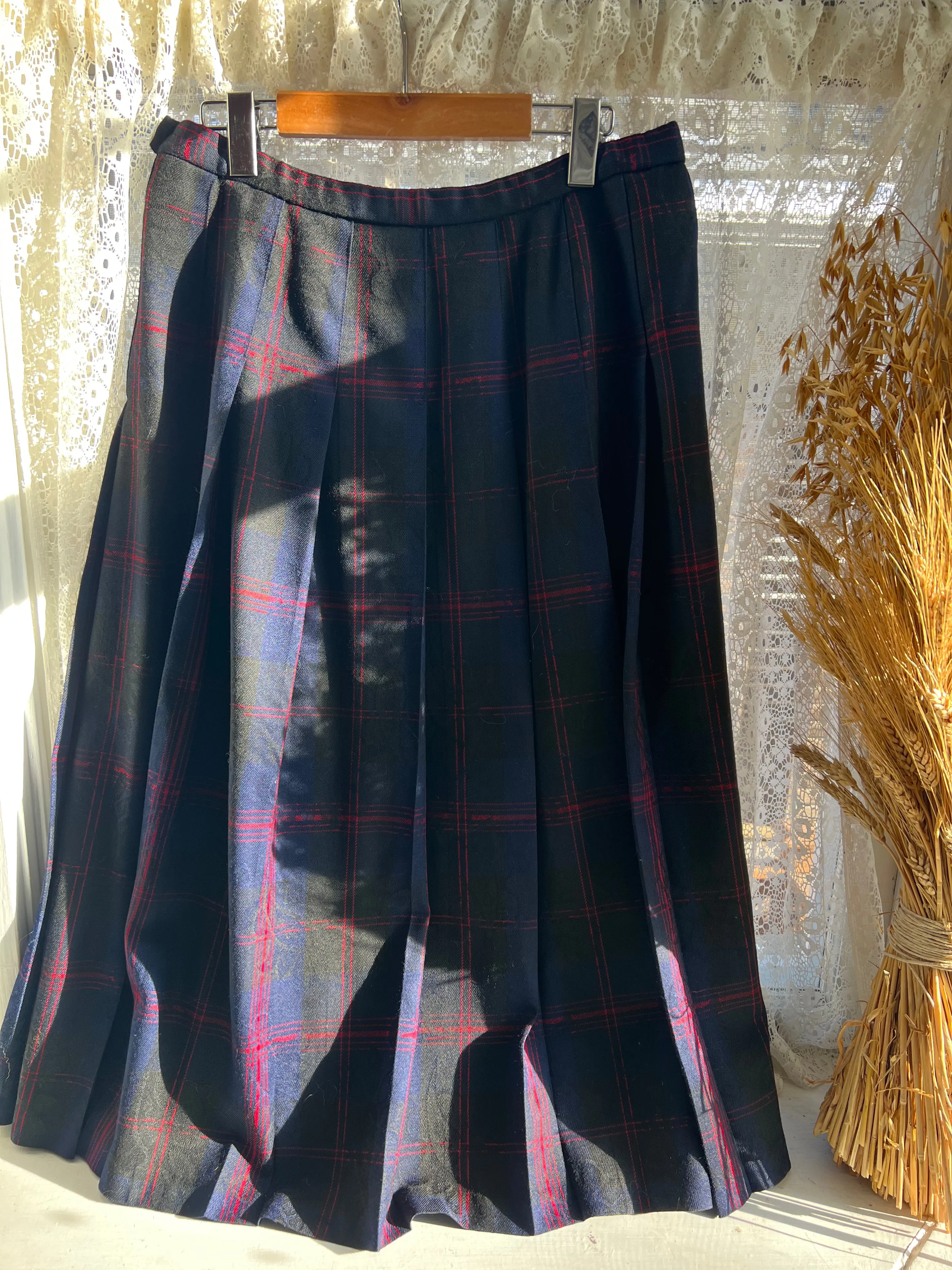 Vintage 80's 100% Wool Plaid Pendleton Pleated Skirt