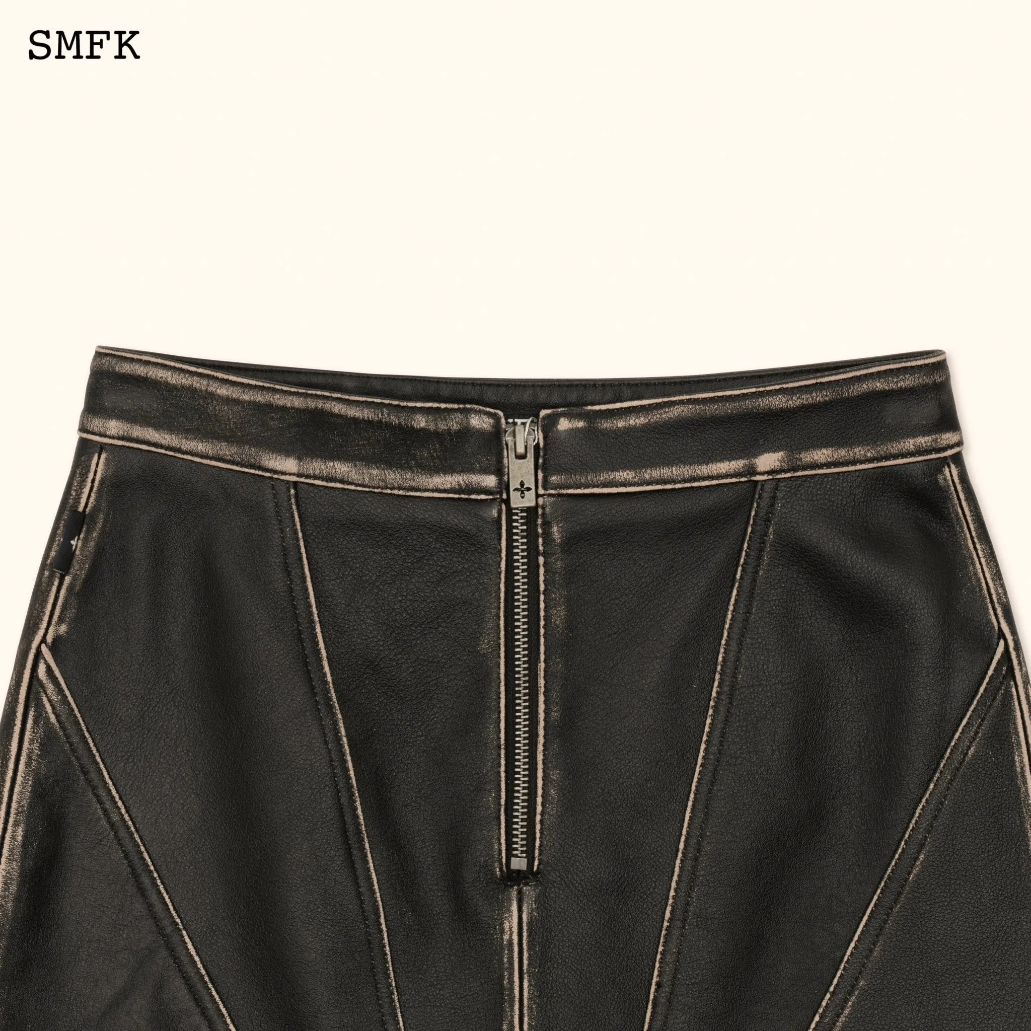 WildWorld Retro Leather Short Skirt